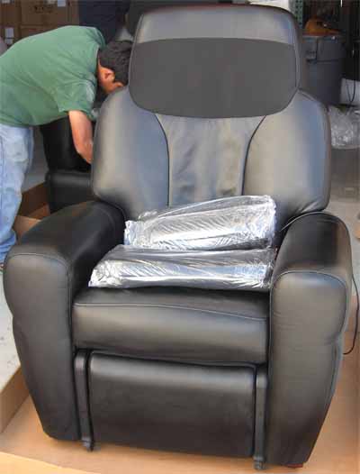 Massage Recliner Chairs on Image Black Premium Leather Ht 1650 Human Touch Massage Chair Recliner